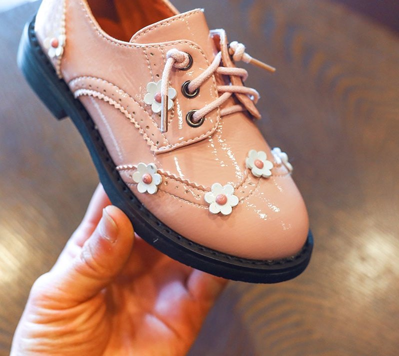 Little White Flower Leather Shoe for Girls - Image 5